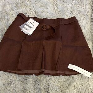 NWT • Reformation Rory Linen skirt in Chocolate cake